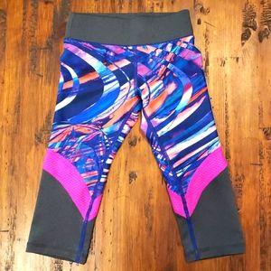 Girl's Reebok athletic leggings